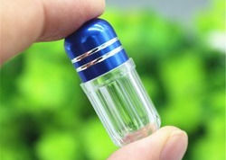 Plastikflasche 3g Mini Plastic Capsule Bottles ISO9001 mit Metallkappe