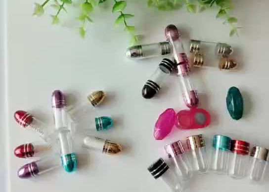Füllen leere Kapsel-Oberteile ODM 15mm mit den Plastikblasen ab